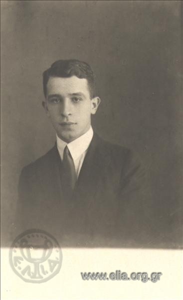 Ο Λάμπρος Ευταξίας, το 1924. Φωτογραφία από Ε.Λ.Ι.Α.